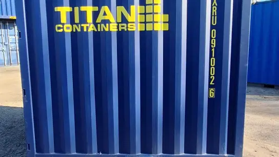 9ft Shipping container nearly new
