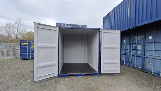 9ft Shipping container nearly new